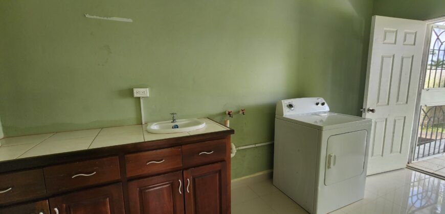 Belmopan- Unfurnished Three Bedroom Ground Floor Apartment