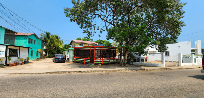 Prime Opportunity In Placencia – Restaurant & Bar