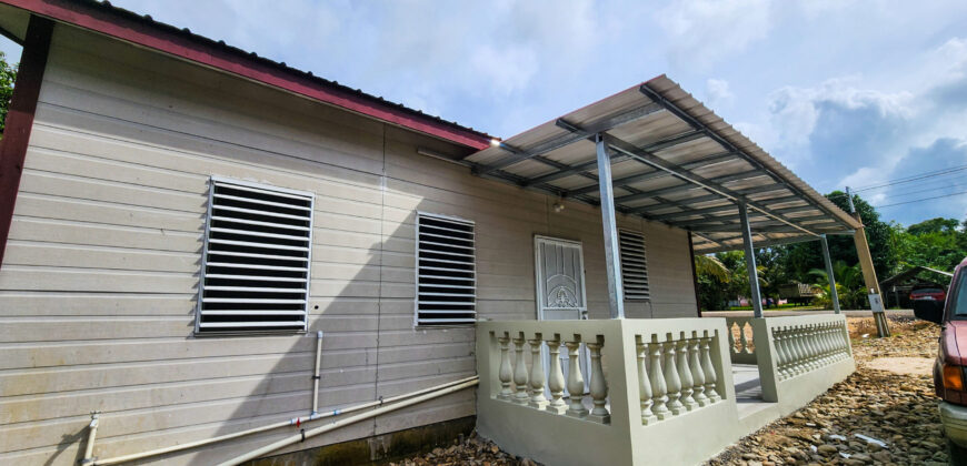 Two Bedroom Cozy Home In Cotton Tree Village